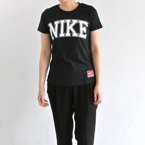 【スーパーSALE50%OFF】 ナイキ NIKE 通販 ナイキ WS NSW TEAM NIKE S/S Tシャツ レディース ウィメンズ トップス Tシャツ 半袖 ミドル丈 アウトドア リラックス 綿 スポーツ ロゴ 運動 ランニング カジュアル dr8988-010 メール便