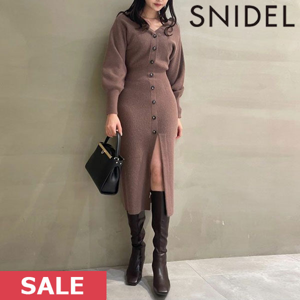【WINTER SALE50%OFF】 《即納》 スナイデル SNIDEL 22aw2nd Sustainableフロントボタンニットワンピース ワンピース ニットワンピース カーディガン swno231010