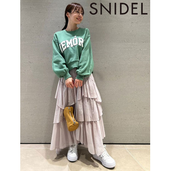 【当店限定!!超ポイントバック祭★P10倍】 【WINTER SALE10%OFF】 《即納》 スナイデル SNIDEL スカート 23winter コットンティアードボリュームスカート ロング丈 swfs235018 23秋冬のサムネイル