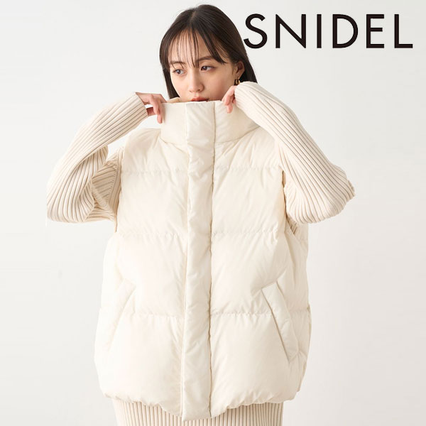 【2BUY10%OFFクーポン発行中!!】 【期間限定10%OFF】 スナイデル SNIDEL アウター 23秋冬 Sustainableダウンベスト ミドル丈 ノースリーブ swfv234093のサムネイル