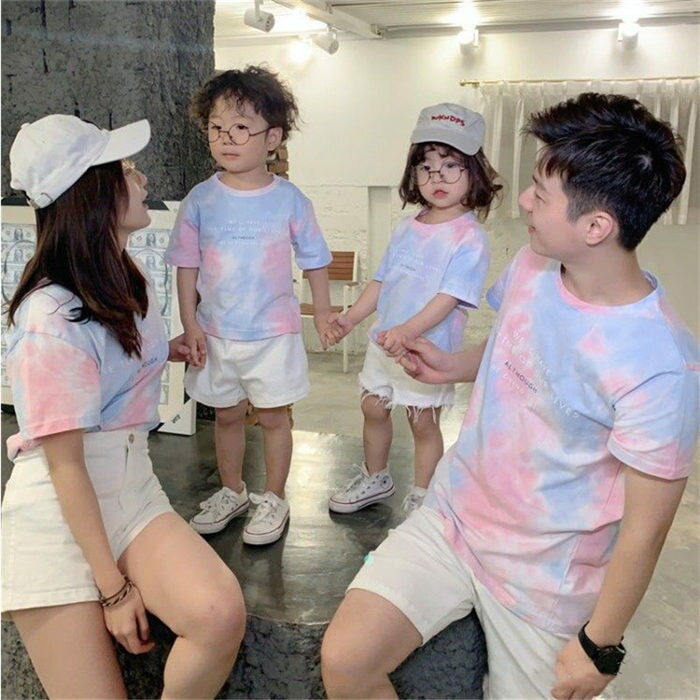 親子 ペアtシャツ 親子ペア 親子お揃い Tシャツ 半袖 夏 おしゃれ タイダイ染 女の子 男の子 レディース メンズ キッズ 子供 カップル 親子コーデ リンクコーデ ペアルック ユニセックス tシャツ 家族お揃い ベビー 兄弟 姉妹 子供服 英字 プリントtシャツ