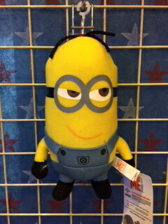 ◇サイズ：高さ約20cm 横15cm ◇送付方法：定形外郵便 9/14公開ユニバーサルスタジオ映画「怪盗グルーのミニオン危機一髪」で大人気のキャラクターのぬいぐるみです