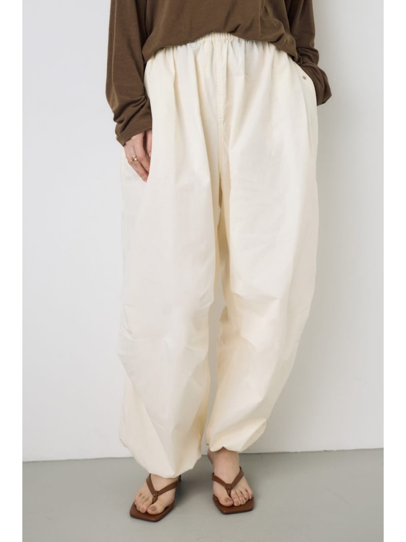 Cotton - コットンパラシュートパンツ AZUL BY MOUSSY アズールバイマウジー パンツ その他のパンツ ブラック ホワイト カーキグリーン ベージュ【送料無料】[Rakuten Fashion]