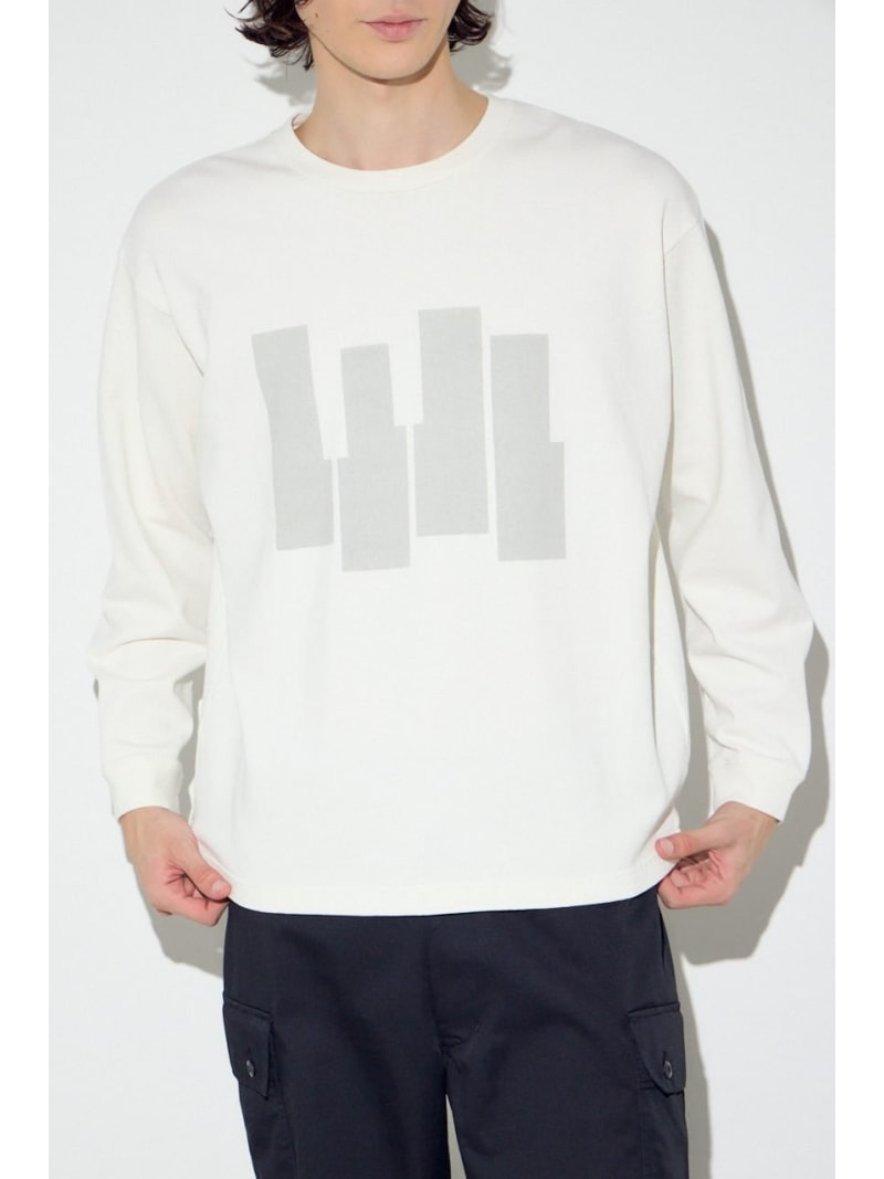 【SALE／20%OFF】キーボードアートロンT AZUL BY MOUSSY アズールバイマウジー トップス カットソー・Tシャツ ホワイト ブラック【RBA_E】【送料無料】[Rakuten Fashion]