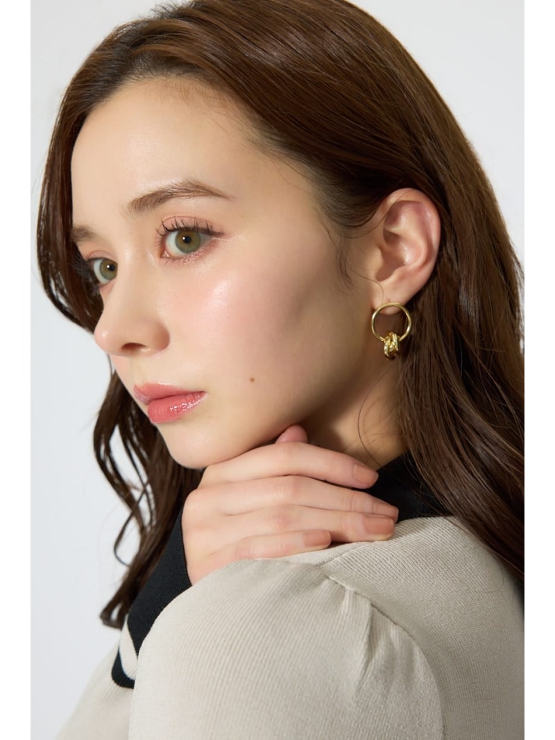 メタルループピアス rienda リエンダ アクセサリー・腕時計 その他のアクセサリー・腕時計[Rakuten Fashion]
