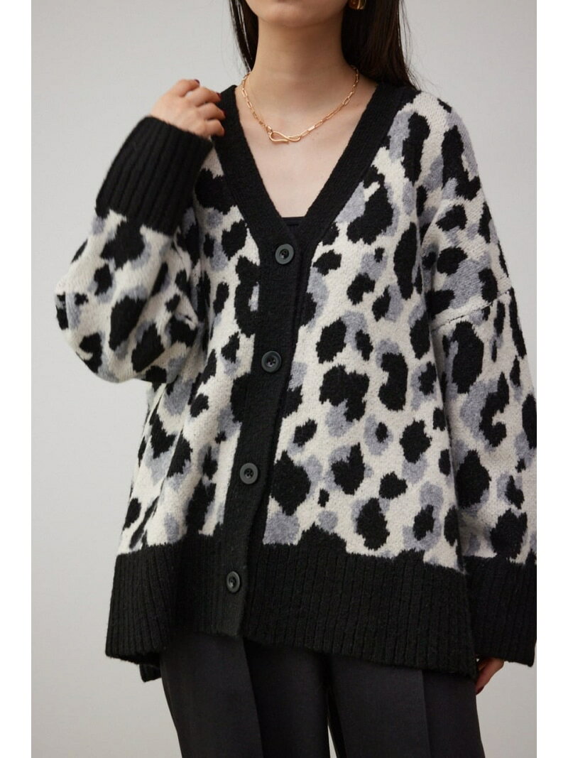 【SALE／50%OFF】レオパートジャガードニットカーディガン AZUL BY MOUSSY アズールバイマウジー トップス カーディガン ベージュ グレー【RBA_E】[Rakuten Fashion]