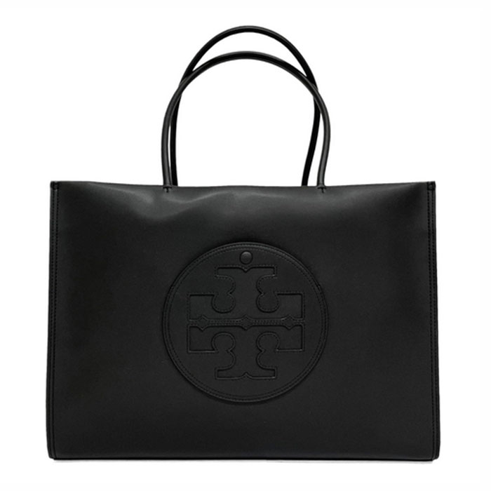 商品説明 品名・モデルナンバー TORY BURCH ECO ELLA TOTE 145611 素材 BioFabbrica社のBio-Tex (USDA認証のバイオベース素材を64%使用) カラー 001 BLACK(ブラック) サイズ 約横44cm×縦33cm×マチ14cm 持ち手：約55cm 持ち手立ち上がり：約20cm ※手作業により採寸しています。 若干の誤差はご容赦くださいますようお願いします。 仕様 開閉仕様：マグネット式 内側仕様：ファスナー式ポケット×1、オープンポケット×1 外側仕様：スナップ式ポケット×1 付属品：ブランド保存袋 コメント トリーバーチのトートバッグです。 A4サイズも収納でき、おしゃれさと実用性も兼ね備えたバッグです。 フロント部分のブランドロゴデザインもポイントです。 BioFabbrica社のBio-Texという素材を使ったエコ素材のバッグです。 通勤や通学、カジュアルからフォーマルなシーンまで 幅広いファッションに合わせることができます。 注意事項 本製品は並行輸入品となります。 海外の正規販売店からの輸入品ですので、日本の代理店とは補償内容が異なる場合がございます。 店舗でも販売していますのでご発注頂くタイミングで売り違いもございます。予めご了承ください。 お使いのモニターの発色特性により、実物とは異なる場合がございます 専用のギフトボックスが付属いたしません。 素材特有のシワやキズ・小傷などがある場合がございます。 不良品ではございませんので何卒ご了承頂きますようお願いいたします。 ブランド公式サイト掲載価格 未掲載 広告問責 本表の内容は当店責任において確認したものです。 □　配送方法　□ クロネコ宅急便または佐川急便、ゆうパック ＊配送業者のご指定は追加料金がかかる場合がございます。 □　送料無料地域 □ 北海道・・・・・［北海道]　*お届け所要日数約3〜5日 東北・・・・・［青森 |岩手 |宮城 |秋田 |山形 |福島 ]　*お届け所要日数約3〜5日 関東・・・・・［茨城 |栃木 |群馬 |埼玉 |千葉 |東京 |神奈川 |山梨 ］ 信越/北陸・・・・・［新潟 |富山 |石川 |福井 |長野 ］ 東海・・・・・［岐阜 |静岡 |愛知 |三重 ］*翌日配送可能 近畿・・・・・［滋賀 |京都 |大阪 |兵庫 |奈良 |和歌山 ］ 中国・・・・・［鳥取 |島根 |岡山 |広島 |山口 ］ 四国・・・・・［徳島 |香川 |愛媛 |高知 ］ 九州・・・・・［福岡 |佐賀 |長崎 |熊本 |大分 |宮崎 |鹿児島］*お届け所要日数約2日 □　送料有料地域 □ 沖縄・離島・・・・・［ 沖縄・離島 ]*お届け所要日数約3〜5日