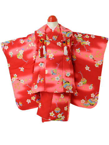 【スーパーセール5%OFFクーポン配付中!】七五三レンタル フルセット 3才 女児 被布「赤梅」(身長90cm〜100cm) j303【レンタル】【片道送料無料...