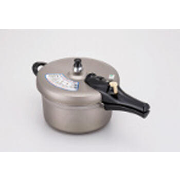 【スーパーSALE10％OFF/ポイント5倍】「IHリブロン圧力鍋/4.5L」【ハウスウエア　0302545】