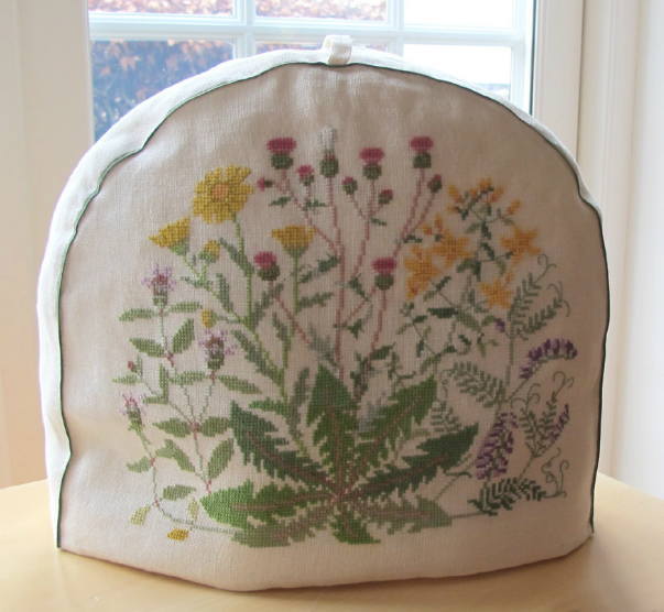 クロスステッチ キット 刺しゅう 上級者 フレメ【 8月の花のティーポットカバー 】 Haandarbejdets Fremme デンマーク 北欧 輸入 海外 26-6820