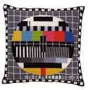刺繍キット ペルミン Stramaj pillow TV-billede テレビ画像のクッション Permin of Copenhagen 北欧 デンマーク 全...