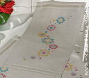 クロスステッチ図案印刷済み輸入刺しゅう布 ペルミン Glade blomster ハッピーフラワーのテーブルランナー Permin of Copenhagen ...