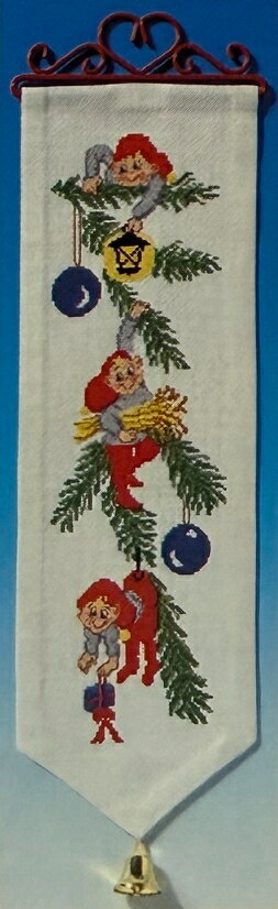 Oehlenschlager クロスステッチ 刺しゅう キット OOE オーレンシュレーガー 【 モミの木に住むクリスマスのニッセたち 】 ししゅうキット デンマーク 北欧 海外 輸入 O. Oehlenschlägers Eftf. 上級者 02115