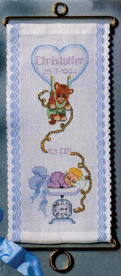 O. Oehlenschlägers Eftf. クロスステッチ 刺しゅう キット OOE 【 クリストファーの誕生 / 出産 誕生 誕生日 妊娠 男の子 記念 お祝い 妊娠 懐妊 結婚 】 ししゅうキット オーレンシュレーガー デンマーク 北欧 海外 輸入 上級者 Oehlenschlager 42628