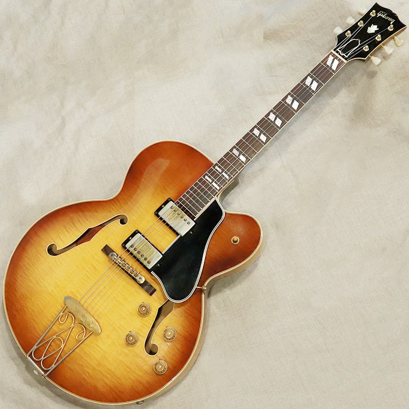 Gibson ES-350T '57 フルアコ (エレキギター)