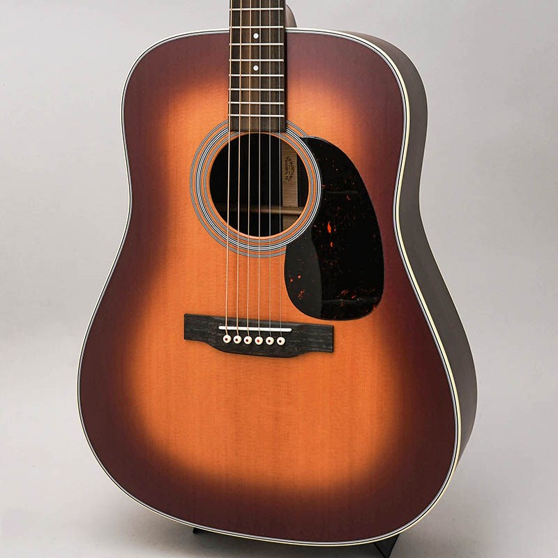 MARTIN D-28 SATIN AMBERBURST アコースティックギター (アコースティック・エレアコギター)