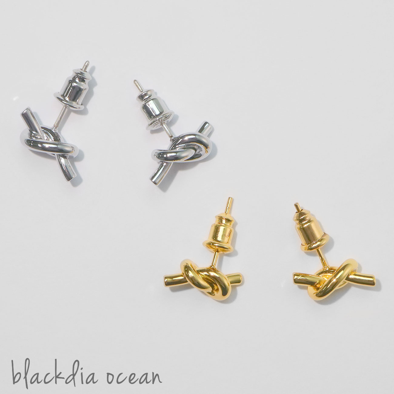 【最大10％OFFクーポン】 ピアス レディース blackdia ocean ツイスト ミニ ピアス 両耳 2個セット シンプル ツイスト バー デザイン スタッド ピアス ゴールド シルバー おしゃれ かわいい 大人 大人可愛い 上品 きれいめ エレガント ジュエリー 小さめ 華奢 1