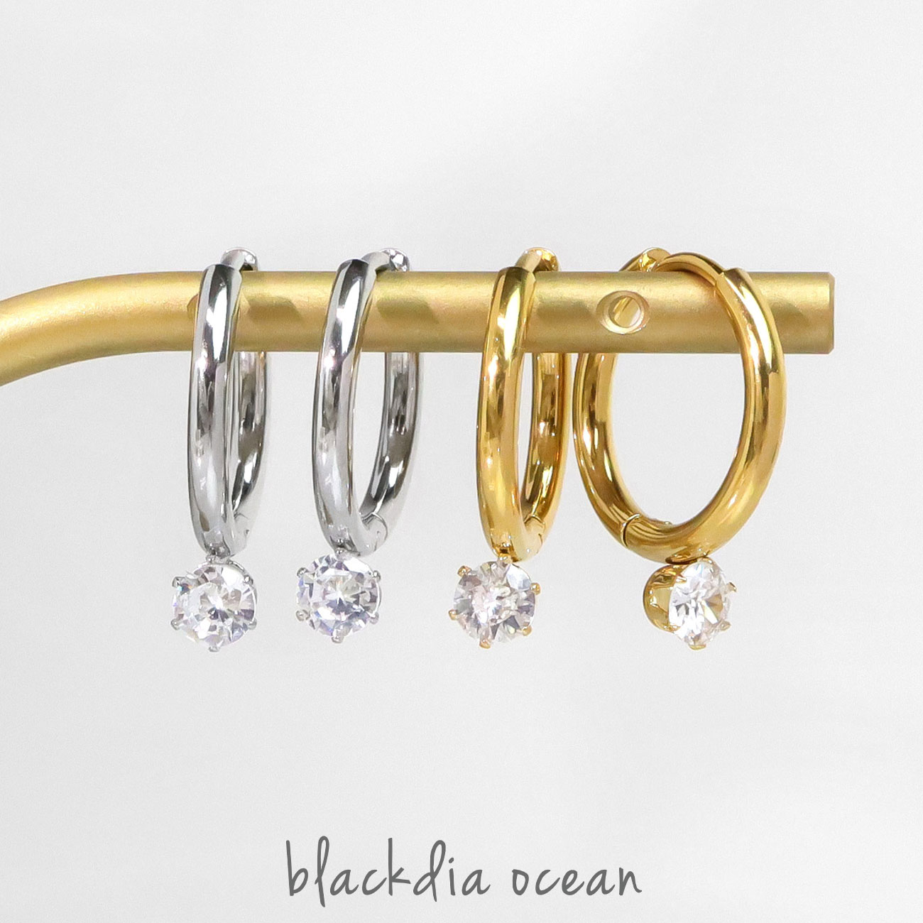 【8/24〜半額クーポン】ピアス 両耳セット ジルコニア フープ ピアス 両耳 2個セット 金属アレルギー対応 ステンレス ゴールド シルバー 金 銀 シンプル 大人 かわいい 高見え ブランド blackdia oceanのサムネイル