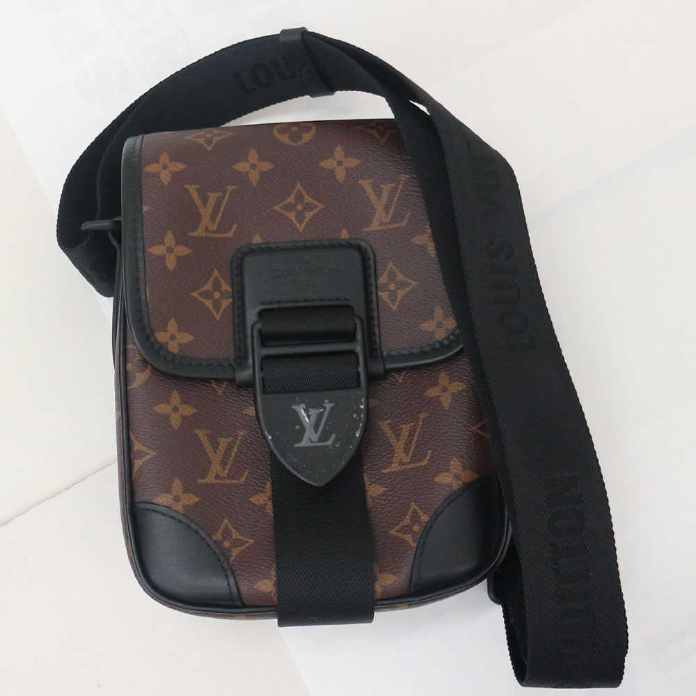 ショルダーバッグ ルイ・ヴィトン　　アーチ―・メッセンジャー ショルダーバッグ　LOUIS VUITTON　モノグラムマカサー M46442【訳あり新品同様未使用品】《返品可》【質屋出品】【送料無料】