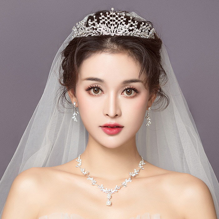 ティアラ クラウン ネックレス ピアス イヤリング セット ヘッドドレス パーティー 髪飾り 結婚式 ウエディング 花嫁 ブライダル 二次会 アクセサリー 発表会 披露宴 イベント用