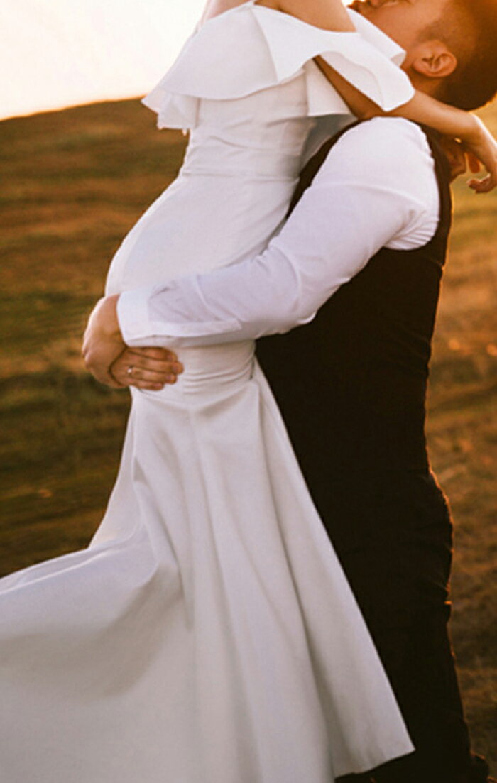 ウェディングドレス 袖あり ロングドレス 演奏会 マーメイドドレス 結婚式 ウエディングドレス 二次会 マーメイドライン 花嫁 パーティードレス ブライダル ワンピース エンパイア 大きいサイズ 小きいサイズ コンサート 発表会 披露宴 海外挙式 白 セクシー wedding dress