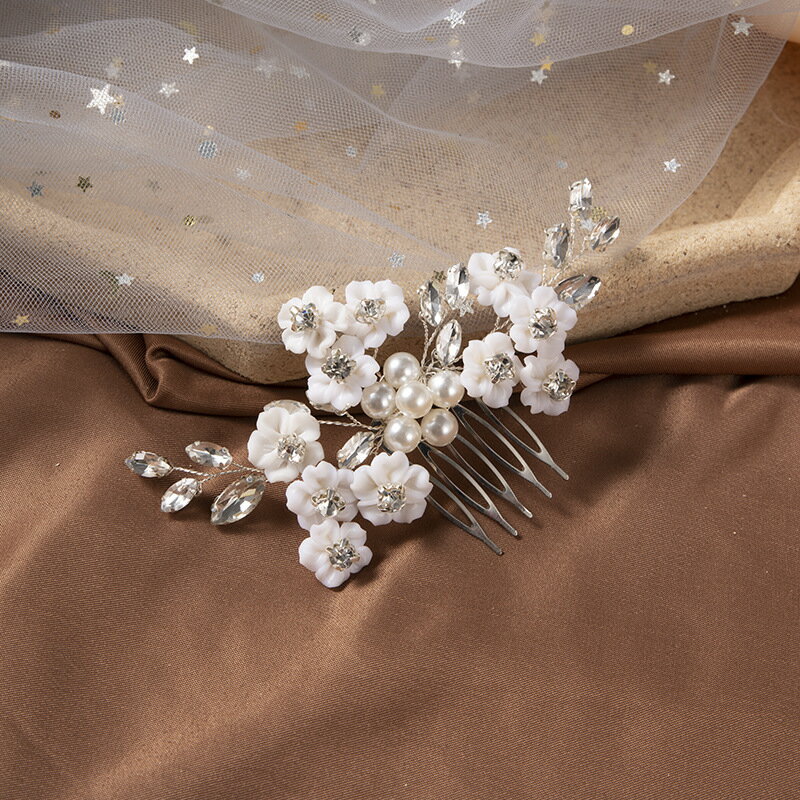 ヘッドドレス 着物 髪飾り パール 花 ブライダル クール ウェディング 小物 銀 シルバー リーフ ティアラ カチューシャ ヘッドチェーン ビジュー 花嫁 お...