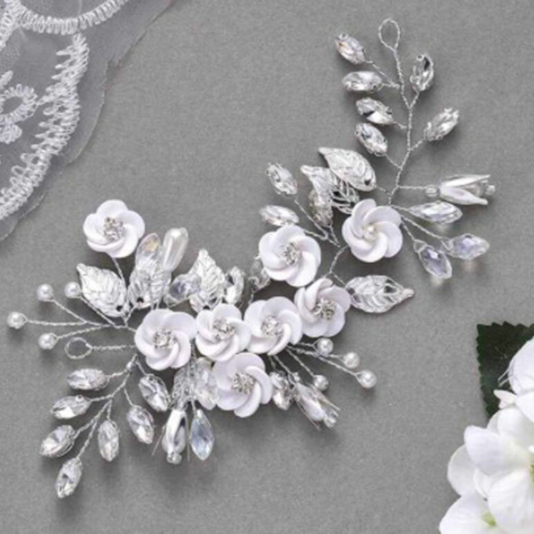 ヘッドドレス ウェディング 小物 着物 髪飾り パール 花 ブライダル クール 銀 シルバー リーフ ティアラ カチューシャ ヘッドチェーン ビジュー 花嫁 お...
