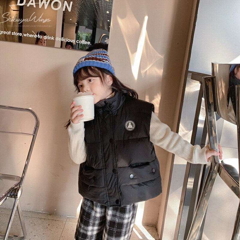 子供ベスト 子供服 キッズベスト 冬 暖かい ベスト 男の子 女の子 中綿コート キッズコート ブラック イエロー 新作 小学生 おしゃれ 防寒保温 小学生 新品 ギフト トップス アウター お出かけ キッズ 普段着 誕生日プレゼント 通学 通園 誕生日 100 110 120 130 140 2