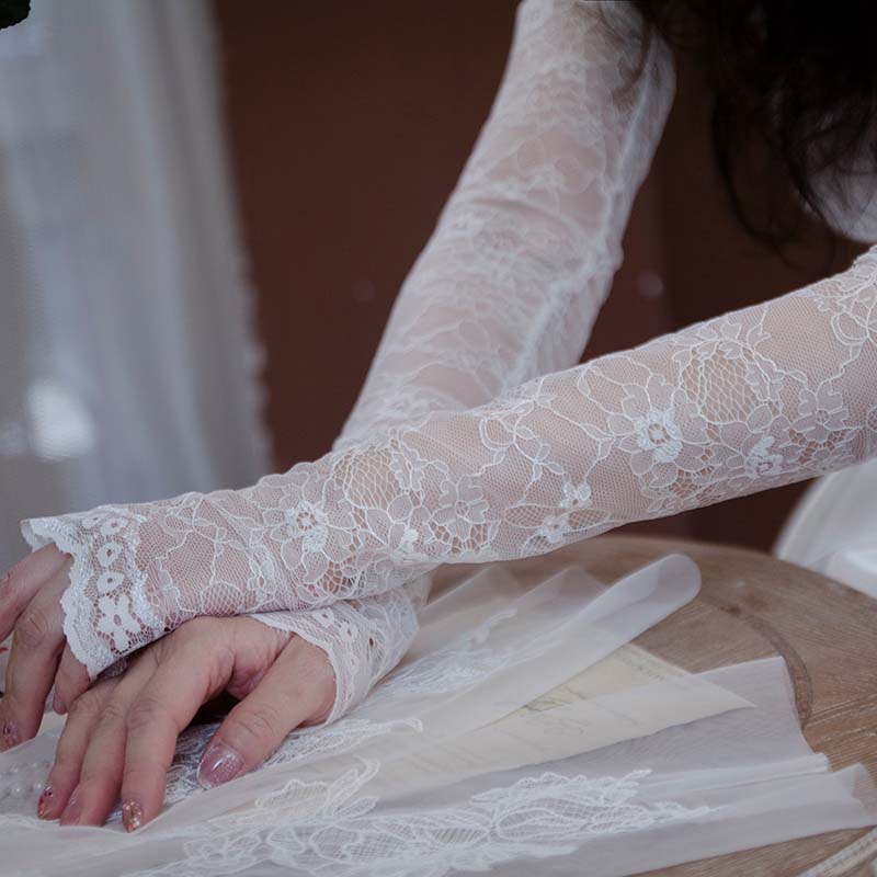 ウェディンググローブ ロング 55cm レース 薄手 日焼け対策 透け感 ブライダル 手袋 花嫁 結婚式 挙式 二次会 …