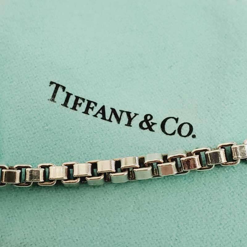 ȳŷԾŹ㤨TIFFANY  Co. ƥեˡ ٥ͥ ֥쥹å С925 ꡼ 奨꡼ š 32511K160פβǤʤ32,000ߤˤʤޤ