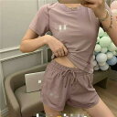 3点セット ヨガウェア レディース 上下セット ジョギング マラソン ジムウェア アウトウェア 吸水速乾 美尻 yoga スポーツウェア ランニングウェア バレ...