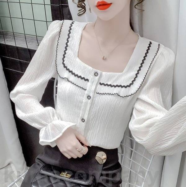 スクエアネック シャツ ブラウス レディース トップス 長袖 シワ加工 フリル袖 白 大きいサイズ オフィス 通勤服 春 秋 大人可愛い お呼ばれ おしゃれ きれいめ カジュアル km