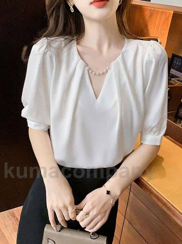 ノーカラー キーネック ブラウス レディース 半袖 トップス 夏 春 Vネック パフスリーブ オフィス お呼ばれ 大きいサイズ きれいめ カジュアル 白 通勤服 ビジネス スーツ インナー 韓国 ファッション ワンポイント 20代 30代