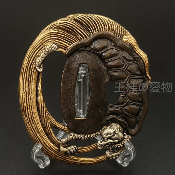 日本刀装具　玄武の図　刀鍔　銅地　細工　絵金銀　鍔　刀の鍔　ツバ　 鐔　刀鐔　刀剣美術　武道具