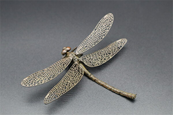 銅器　置物　勝虫　蜻蛉　銅色　関節可動　翼　尾　金工　香道具　インテリア置物