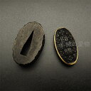 日本刀装具 縁頭 卍字金剛杵の図 金工品 魚子地 銅製 フチ カシラ 刀剣美術