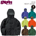 ■GREEN CLOTHING シーズンイン直後の人工雪をクルーズして、真冬の北海道でハイクして、レールでコケて、コース脇でスプレー飛ばして、パークを発射して、マイナス20℃のジャクソンホールでクリフドロップして、春のボウルセッションでグラインドして、バルディーズのシュートにビビッて、温泉に寄って電車で帰ってそのまま飲みに行くまで着っぱなし。派手なディテールで目を引くとかはしないけど、何年経っても古臭くならずに着続けられるし、なんか着心地が良くて手放せない。グリーンクロージングはそんなウェアです。 ■HEAVY JACKET 動きやすさや防寒性、収納力など、快適なライディングのために考えうる機能をヘビーにぶち込んだ超軽量ワンプライジャケット。 軽い着心地で疲れにくい・小さくたためてコンパクトに収納・アンダーウェアの選択でオールシーズン快適に体温調整・収納力の高い多彩なポケット構成や、シェル内の空気を逃がさない密閉性とオーバーヒートしない開放性。ワンプライと超立体裁断の組み合わせで、厳冬期のハイクから春のウェットコンディションまですべての天候に対応できるグリーンクロージングのフラッグシップモデル。 ■寸法(cm) 後着丈 ： S:72.5 M:75.5 L:78.5 XL:82.5 胸周り ： S:118.5 M:122.5 L:126.5 XL:130.5 ＊在庫に関して 23-24モデルのGREEN CLOTHINGのオーダー締切りは2023年3月12日になります。3月12日までのご注文は確実にご用意をいたします。 3月13日〜4月中下旬までは生地ストック次第でご注文を承れますが、完売のモデルも出はじめてしまいます。 4月中下旬以降でのご注文は当店在庫とメーカー在庫内(毎年夏頃に確定します)で承れますが、在庫数はかなり少量となってしまいます。あらかじめご確認・ご了承くださいませ。■GREEN CLOTHING シーズンイン直後の人工雪をクルーズして、真冬の北海道でハイクして、レールでコケて、コース脇でスプレー飛ばして、パークを発射して、マイナス20℃のジャクソンホールでクリフドロップして、春のボウルセッションでグラインドして、バルディーズのシュートにビビッて、温泉に寄って電車で帰ってそのまま飲みに行くまで着っぱなし。派手なディテールで目を引くとかはしないけど、何年経っても古臭くならずに着続けられるし、なんか着心地が良くて手放せない。グリーンクロージングはそんなウェアです。 ■GREEN CLOTHING 旧モデル　サイズイメージ■ ↓↓↓