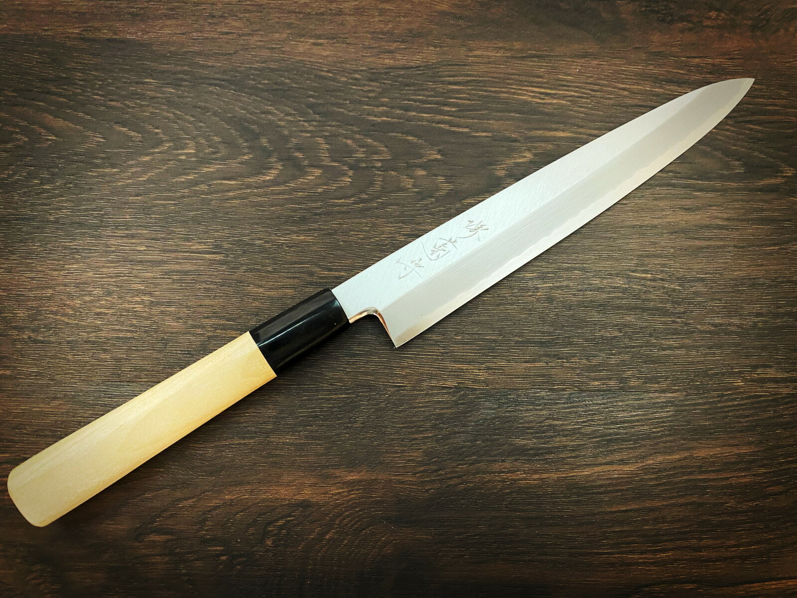 Sakai High-Carbon Steel 210mm Yanagiba (Sashimi Knife) | Japanese Kitchen Knife