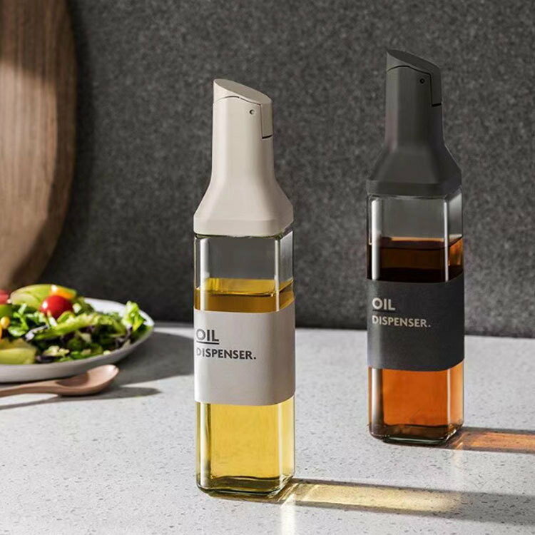 オイルボトル 4本セット 500ml 自動開閉 醤油差し スタイリッシュ 片手で使えるガラス製調味料入れ 油..