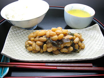 昆布豆 300g【つくだに ご飯のお供 佃煮 ハマグリ ごはんのおとも しぐれ しぐれ煮 しぐれ蛤 贈物 贈答品 敬老の日 プレゼント ギフト 内祝 仏事 法事 お供え 老舗 晩酌 おつまみ 珍味 酒の肴】