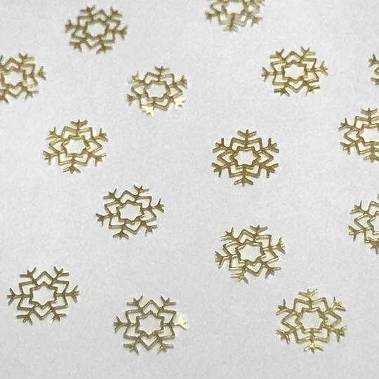 楽天色彩キューブ（10枚セット）クリスタルのメタルパーツQ 雪の結晶 冬モチーフ 薄型 貼り付け ゴールド レジン ハンドメイド