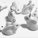 (2個セット)うさぎのアクリルチャーム 兎 ウサギ 動物 アニマル ラビット 白 ホワイト シルバー パーツ ハンドメイド アクセサリーパーツ 色彩キューブ
