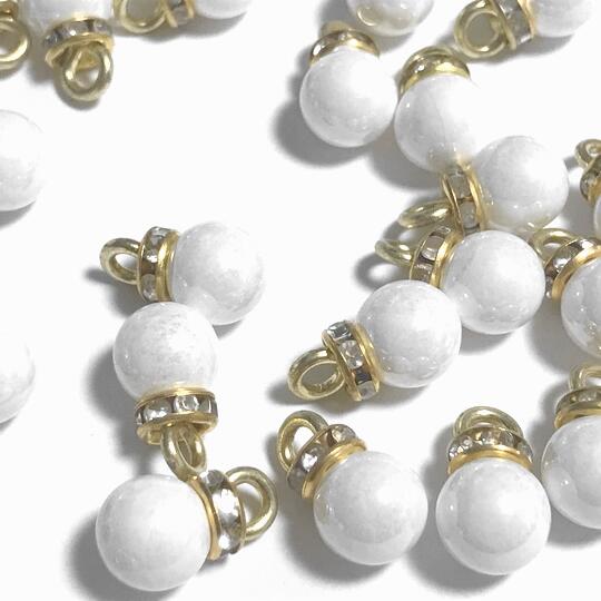 （4個セット）球体のチャーム 8mm 白 ホワイト パール風ビーズ A級ガラス ロンデル ライトゴールド パ..