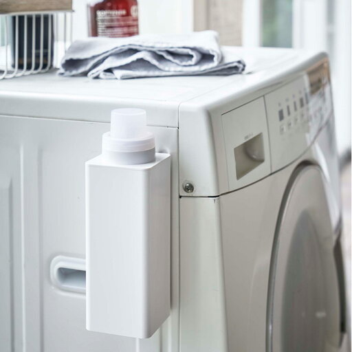 マグネット詰め替え用ランドリーボトル タワー ホワイト ブラック 4852 4853【山実0911】【241021済】 マグネット詰め替え用ランドリーボトル タワー ホワイト ブラック 4852 4853【山実0911】【241021済】
