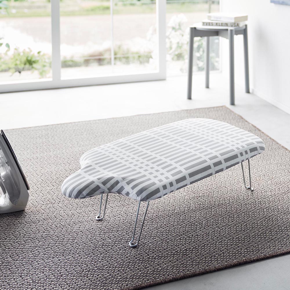Ironing Boards - 北欧風 暮らしの定番 軽量人体型アイロン台 チェックグレー 山崎実業 2835 yamazaki【YZ】【2604】