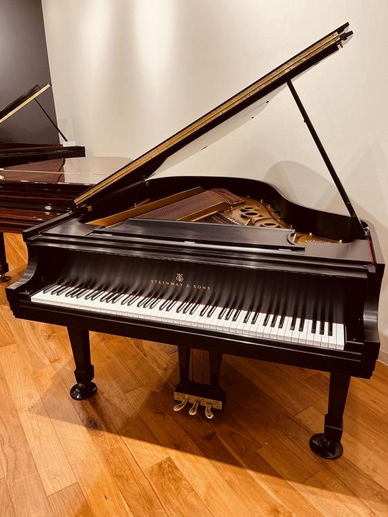【中古】STEINWAY&SONS(スタインウェイアンドサンズ)//L/NY 【USED】【イオンモール広島府中店】(2500001675613)