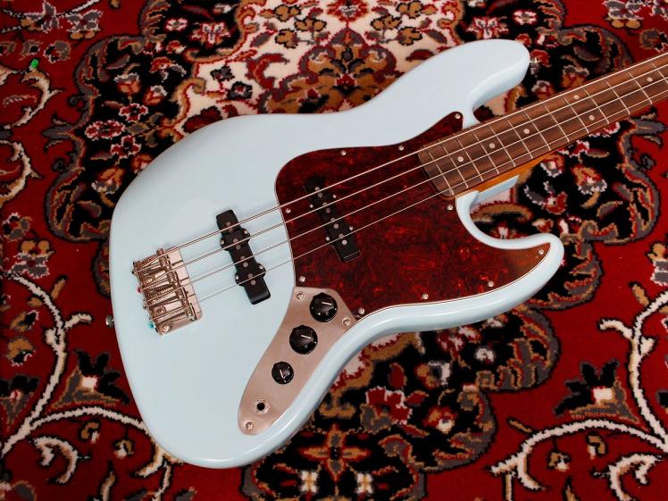 Squier by FenderiXNCAj/Classic Vibe '60s Jazz Bass yÁzyUSEDzGNgbNEx[XJB^CvyDypRXz