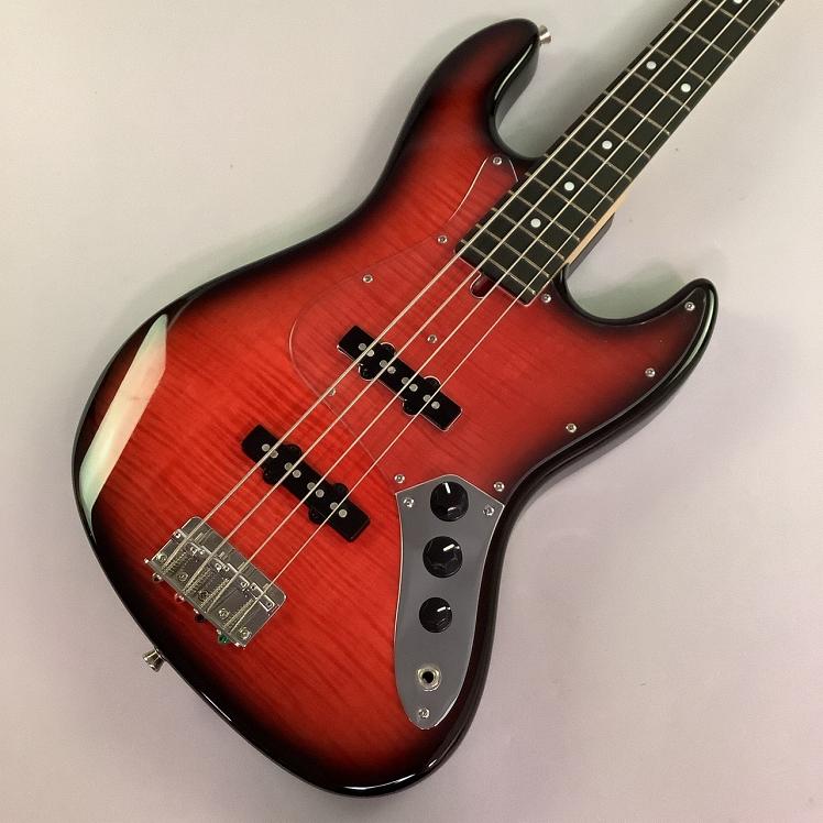 商品の詳細、状態などは【そよら成田ニュータウン店】0476-28-0511または『商品についてのお問合せ』ボタンよりお問合せ下さい 上位機種WOODLINEの系譜を次ぐBacchus GLOBAL seriesのコストパフォーマンスモデル 【付属品】 純正ソフトケース 【特徴】 上位機種WOODLINEの系譜を次ぐBacchus GLOBAL seriesのコストパフォーマンスモデルです。 ボディトップにはフレイムメイプル材を採用し、高級感のある外観が特徴です。 メインのボディ材にはアルダーを用い、ワイドレンジで多くのジャンルをカバーする音作りが可能です。上位機種同様にターボスイッチを搭載しており、2つのシングルピックアップをシリーズ接続することが可能です。これにより擬似的なハムバッキングサウンドを得られます。このときボリュームはFront Volが有効となり、Rear Volノブはバイパスされます。 34インチスケールを採用し、トラディショナルなJBスタイルを意識したディンキーシェイプのエレクトリック・ベースです。 【主な仕様】 Body：Flame Maple(Top) / Alder(Back) Neck：Maple Fingerboard：Richlite Nut：Acrylic Bridge：JB Type Machineheads：Open Gear Type Pickup：Original J Type Control：2Vol,1Tone(Pull up=Turbo SW) Scale：34 inch Width at Nut：38.0mm Finish：Urethane 【状態】 ネック：まっすぐ トラスロッド：余裕あり フレット残：7割 弦高：4弦側 2.5mm 1弦側 2.2mm（12F上） 重量：4.0kg 電装系：問題なし 状態：傷や汚れも少なく演奏状態良好です 【保証】 6カ月 ※保証は日本国内のみ有効 ■シリアルNo：G30065 ■管理コード:2500002756922 ============================= ◆便利なショッピングクレジット ＜メリット1＞ クレジットカードも店舗来店も不要！自宅からスマートフォン・タブレット・パソコンでスピーディーなお申し込み。 ＜メリット2＞ 1回払い、分割払い、ボーナス払い（併用もOK）など 月々のお支払い金額はお客様の返済計画に合わせ柔軟に対応可能。 ※18歳以上(高校生不可)が対象 ◆掲載店舗以外でのお受け取り 当社規定の送料をご負担いただきます。 ◆ご注意 こちらの商品は店頭、他ECサイトでも販売しております。在庫情報の更新は迅速を心掛けておりますが、万一ご注文時に売り切れていた際は、商品がご用意できない場合がございます。誠に恐れ入りますがご容赦ください。 商品によって調整等でお届けに2?3日いただく場合がございます。 ◆沖縄への発送に関して 陸送・船便となります。 航空輸送をご希望される場合は別途送料をいただきます。 ※航空機搭載不可となる規制対象商品（主に液体・スプレー類・磁石を含む荷物）は陸送・船便に限らせていただきます。 ◆転売、営利目的でのご注文に関して 当社サイトは転売や営利目的でのご注文はキャンセル対応をさせていただきます。 ●当サイトでは転売や営利目的としたご注文に関してはキャンセル対応をさせていただきます。 ●こちらの商品は店頭でも同時に販売しております。 ●店頭や他のサイトでの売却時には商品情報の削除は迅速な対応を心がけておりますが万が一ご注文後に売切れとなっておりました場合は誠に申し訳ありませんがご了承下さい。 ●商品によって調整等でお届けにお時間をいただく場合がございます。 ●当店ではお買い上げ明細書のお渡しは行っておりません。 　ご希望の場合はご注文後、お問い合わせよりご連絡下さいませ。 　メールにてPDF形式のものをお送りさせていただきます。