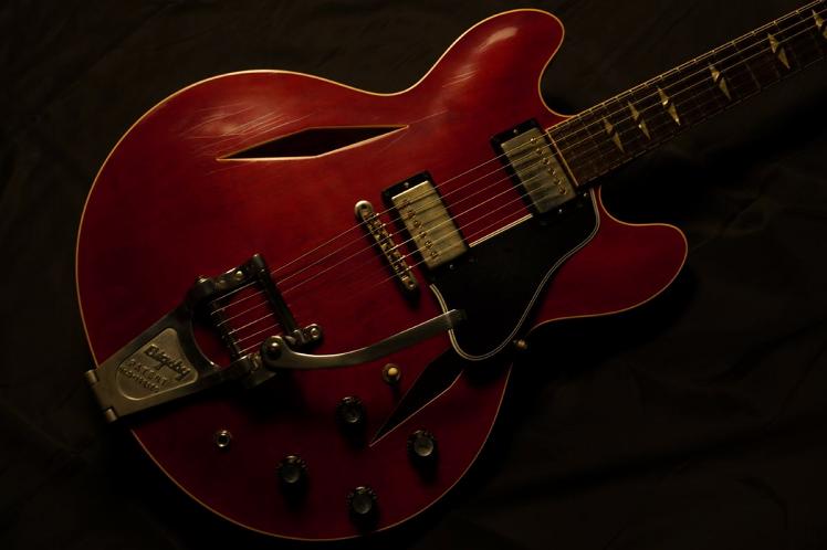 Gibson Custom ShopiMu\EJX^Vbvj/Murphy Lab 1964 Trini Lopez Standard Bigsby 60s Cherry@Ultra Light Agedy{fB[[f/3 yÁzyUSEDzGNgbNM^[Z~ARyCoaska Bayside Stores{Xz