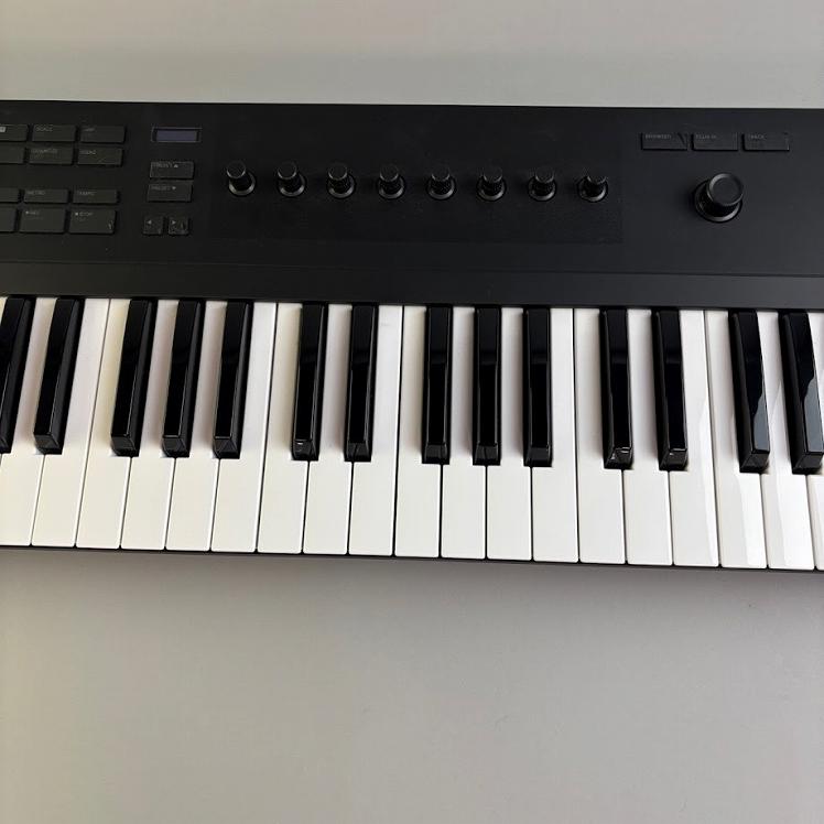 Native Instruments Komplete Kontrol A61